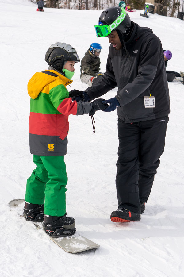 adult volunteer skiing